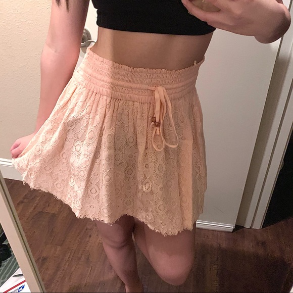 Pink Lace Mini Skirt - Picture 2 of 3